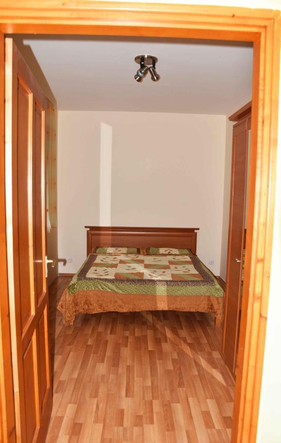 Pilikan Apartments 伦蒂 外观 照片